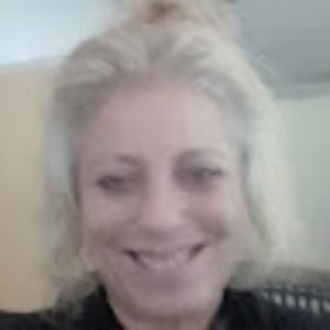 Meet your Posher, Anne